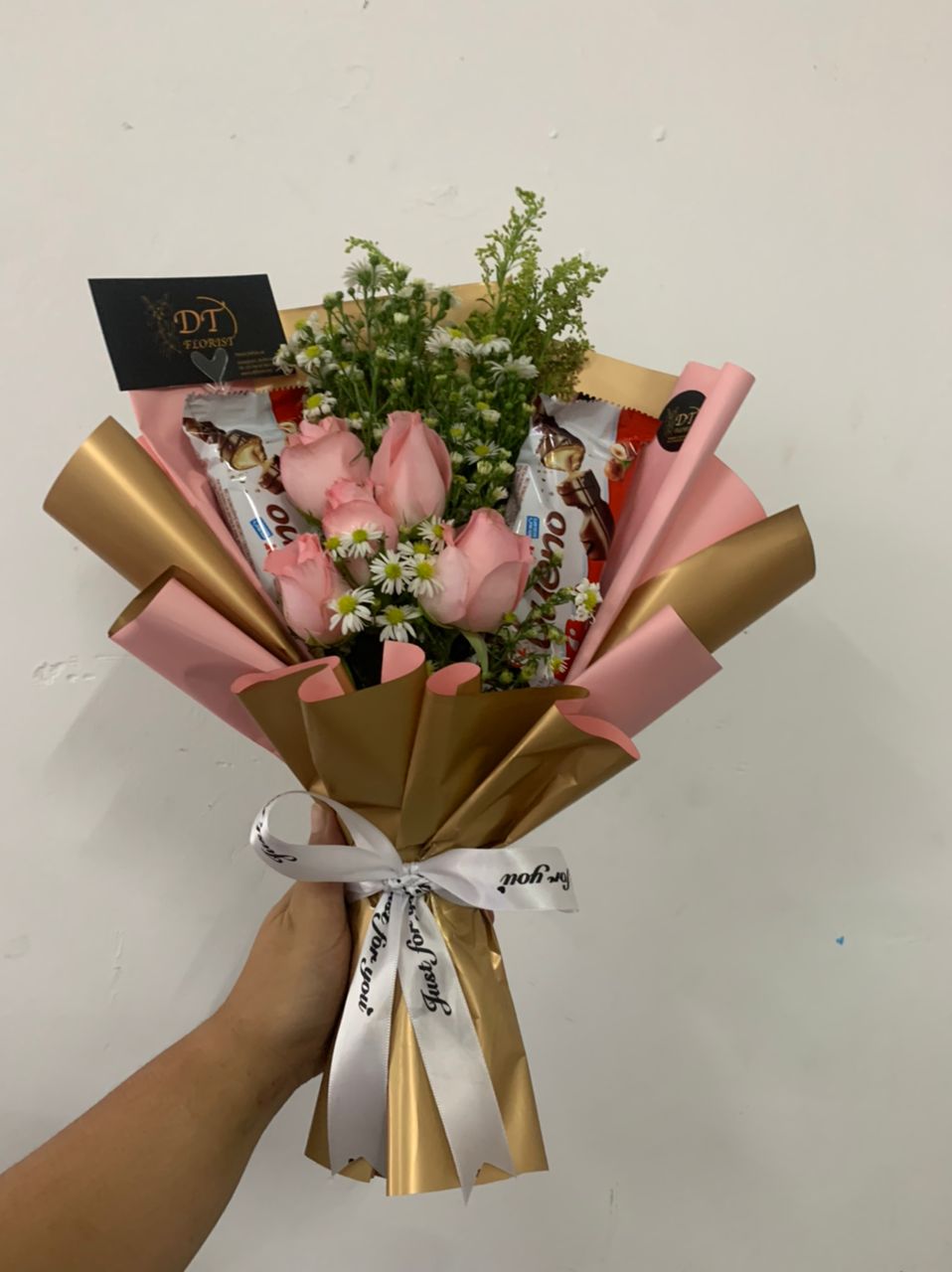 Nana – Dt Florist Seri Iskandar